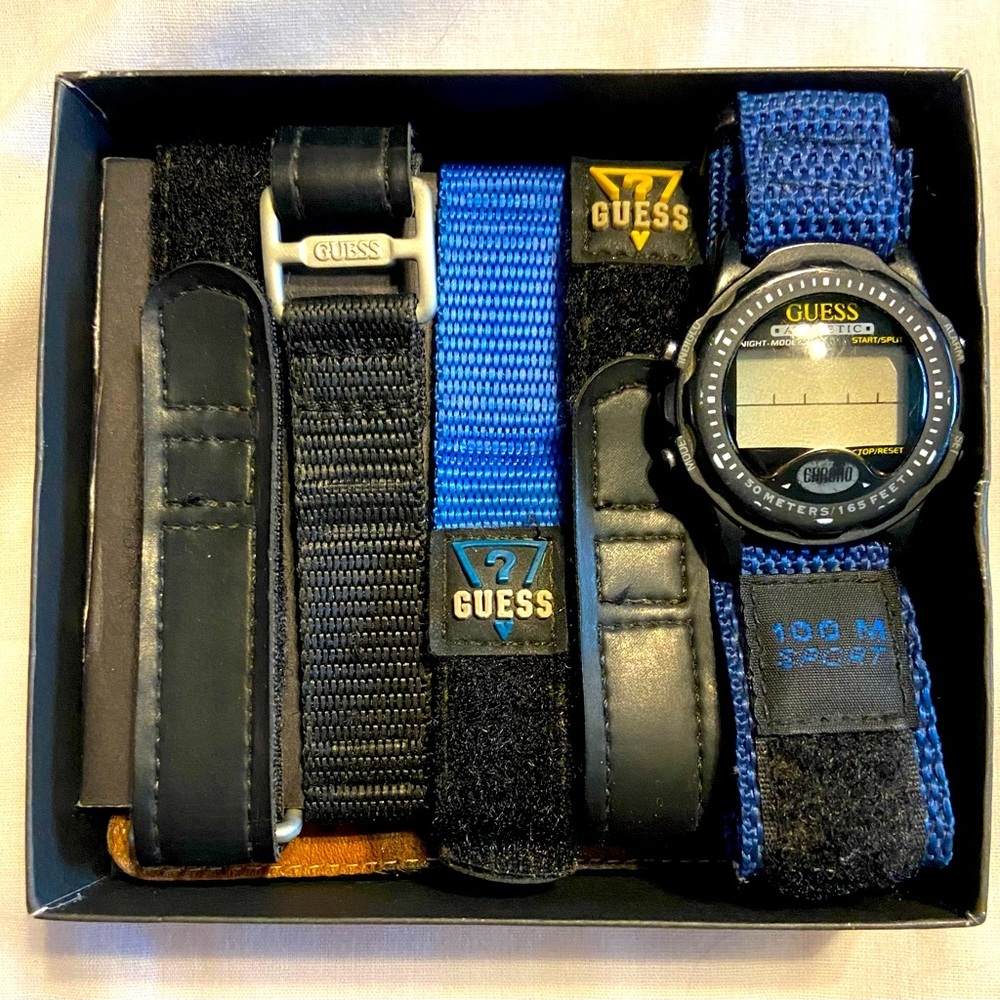 Guess Athletic Chronograph Quartz Digital Vtg Men’s Watch UMB119SHA3 W/5 Bands